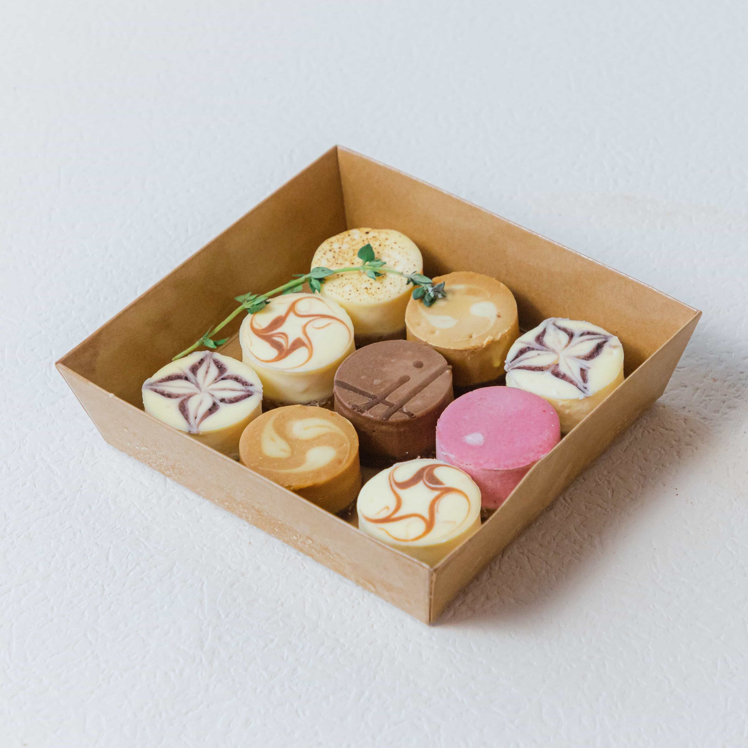 dessert box