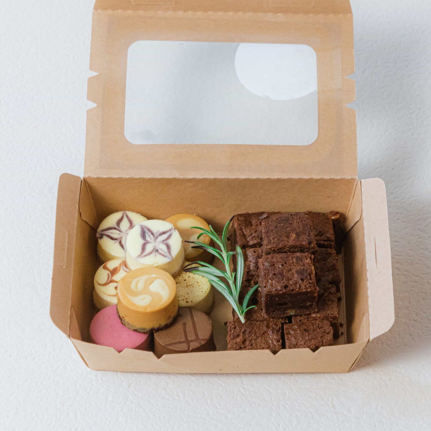 dessert box delivery