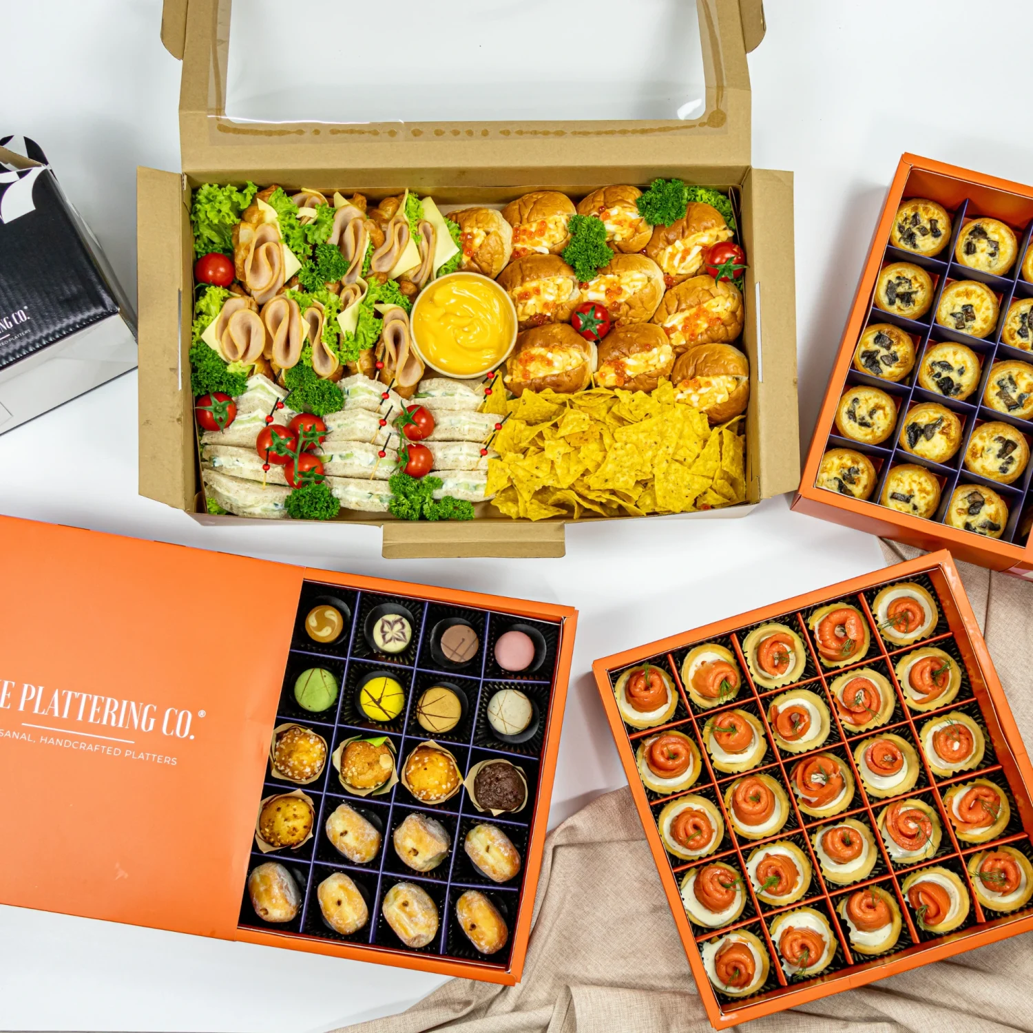 The Easy Entertainer Bundle (serves 8 to 10 pax)